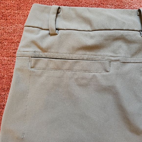 Lululemon Mens The Works ABC Shorts LM7929S Golf Warpstreme 11" Chino Tan - Picture 5 of 10